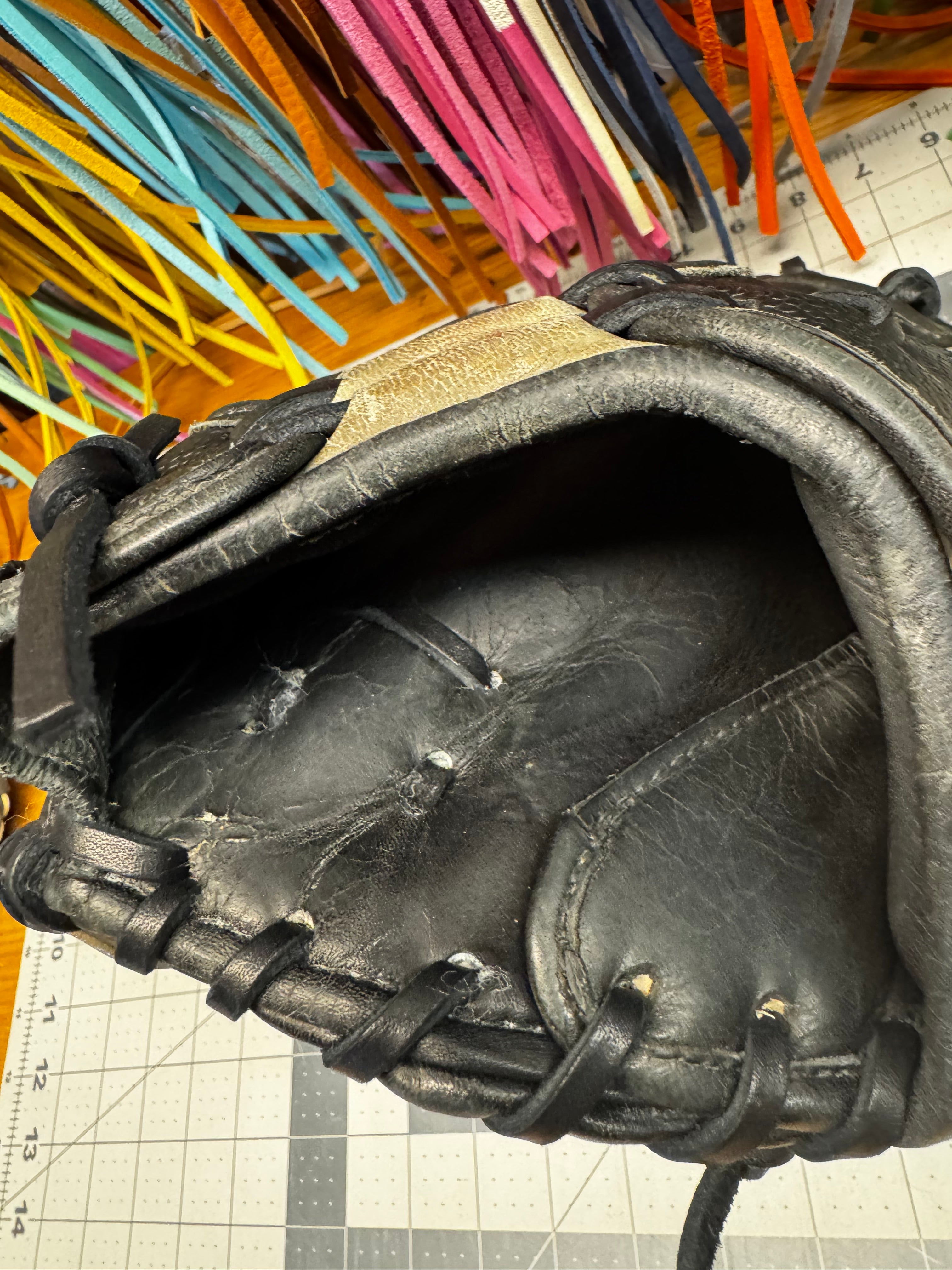 Wilson A2000 M2 Catchers Mitt 33.5” RHT - Refurbished