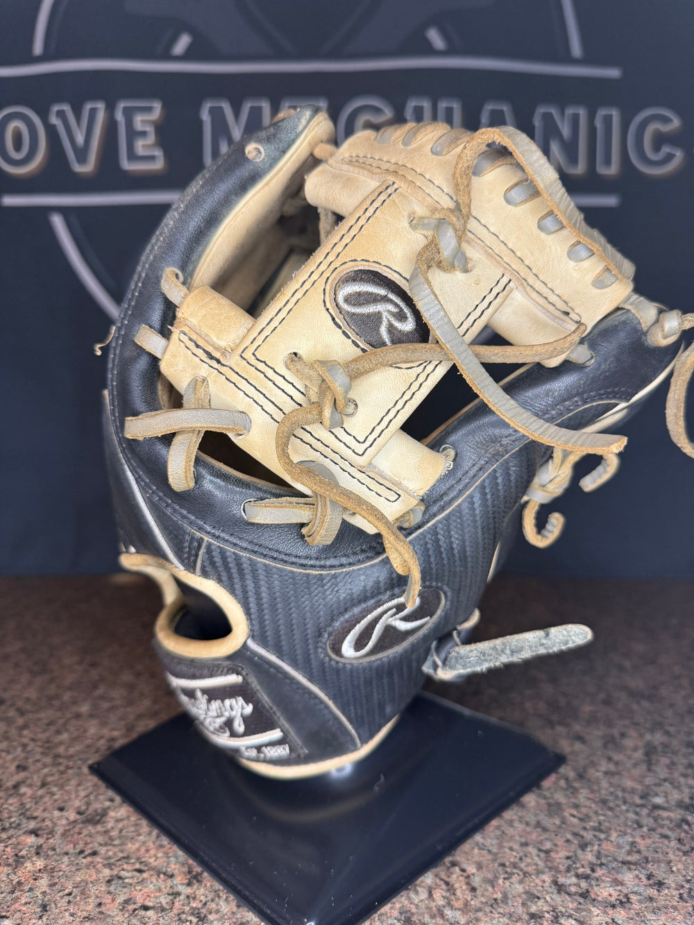 
            Rawlings Heart of the Hide before Clean, Condition & Relace
          