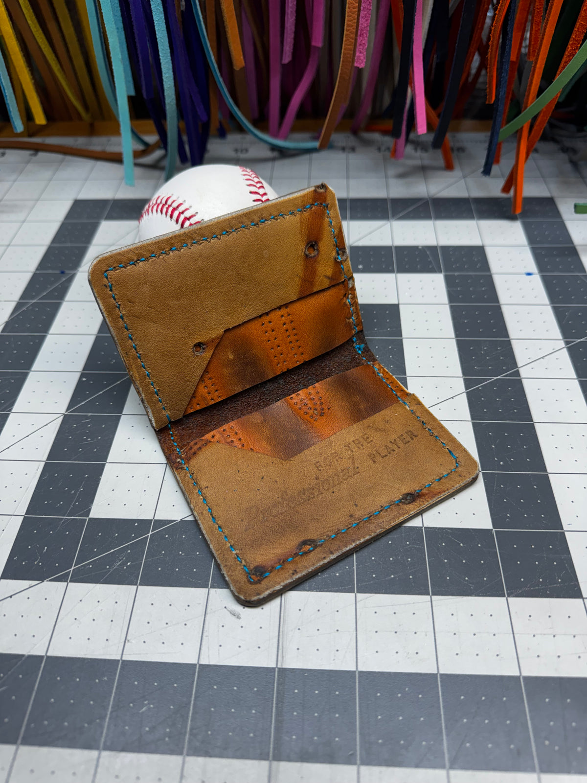 Compact handmade Rawlings Heart of the Hide glove wallet