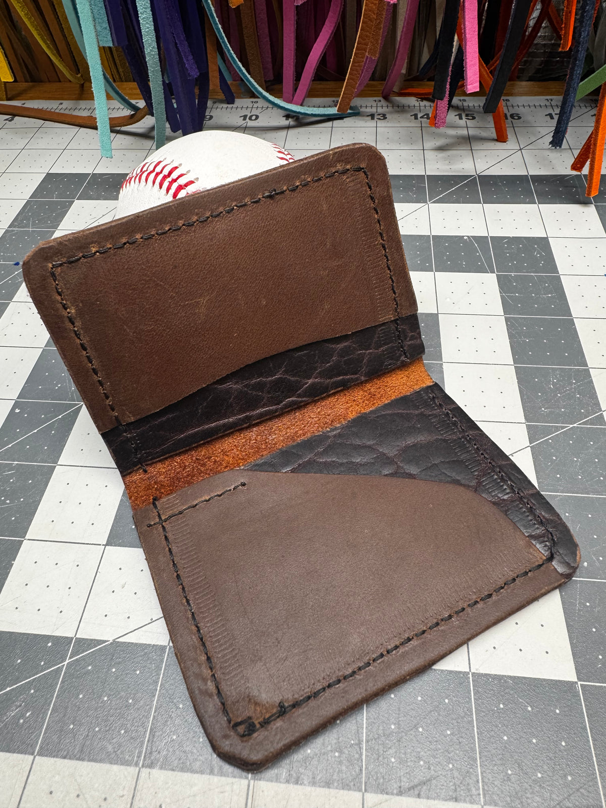 Wilson A2516 glove leather wallet for cards, cash and IDs