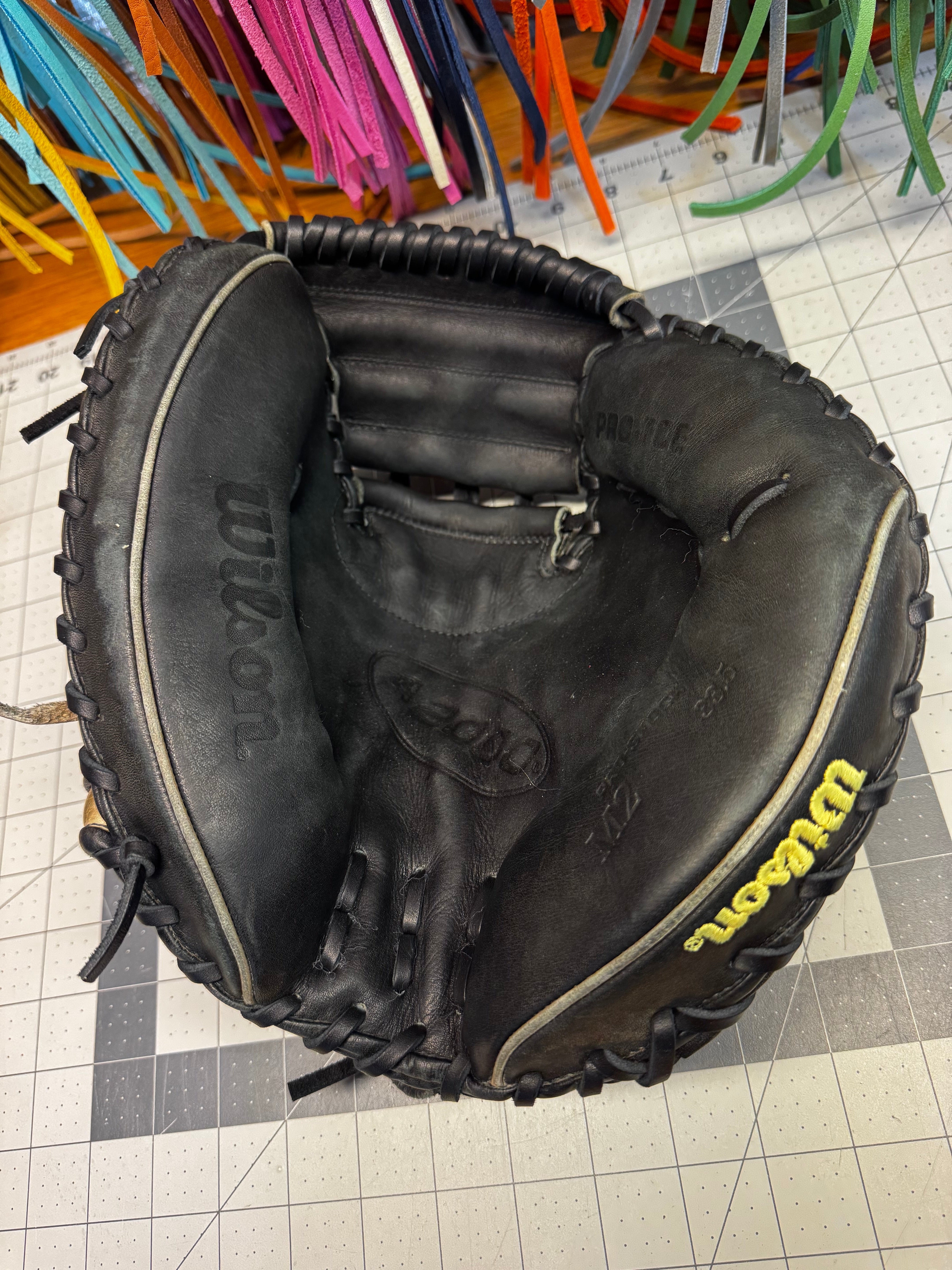 Wilson A2000 M2 Catchers Mitt 33.5” RHT - Refurbished