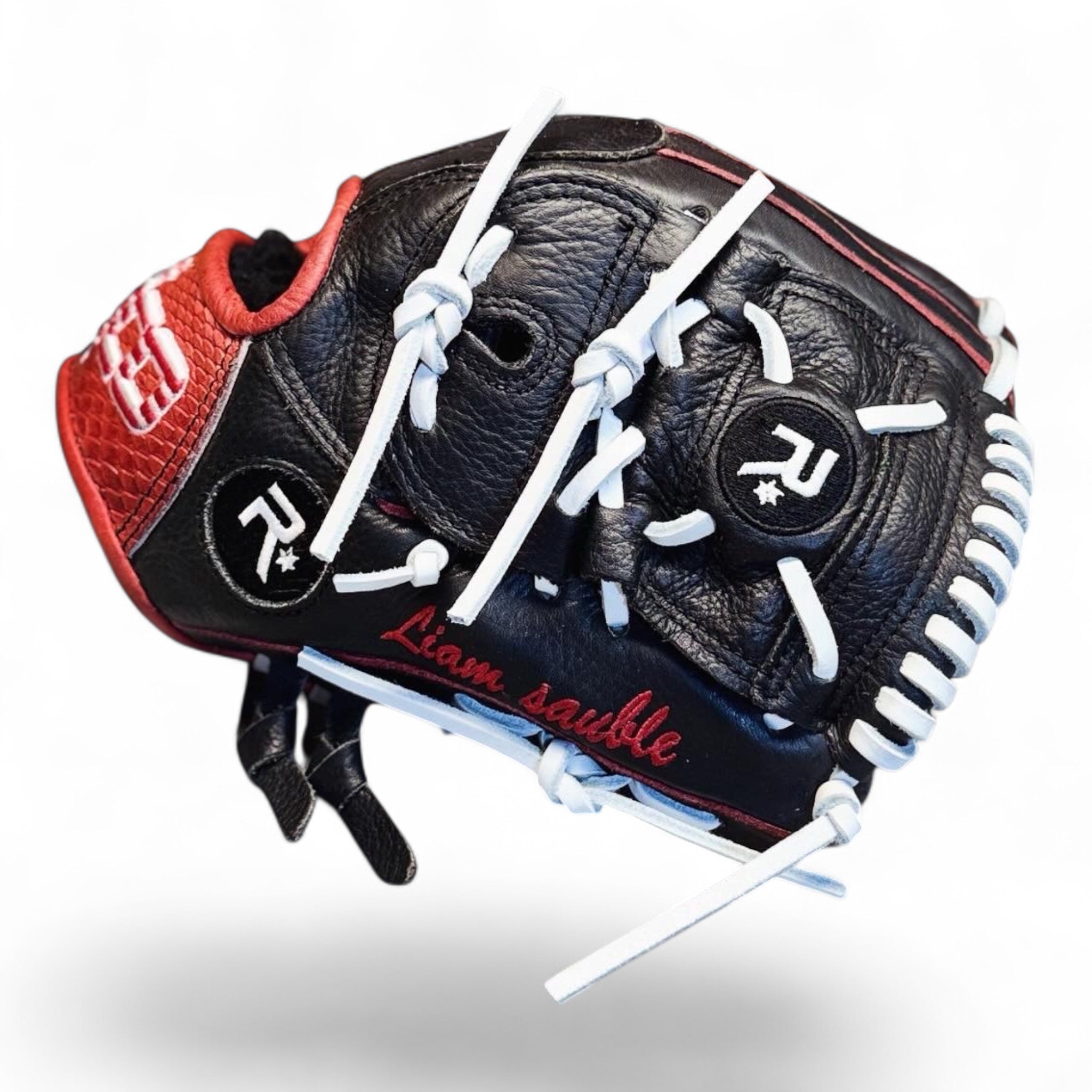 Glove Cleaning, Conditioning & Relacing Service