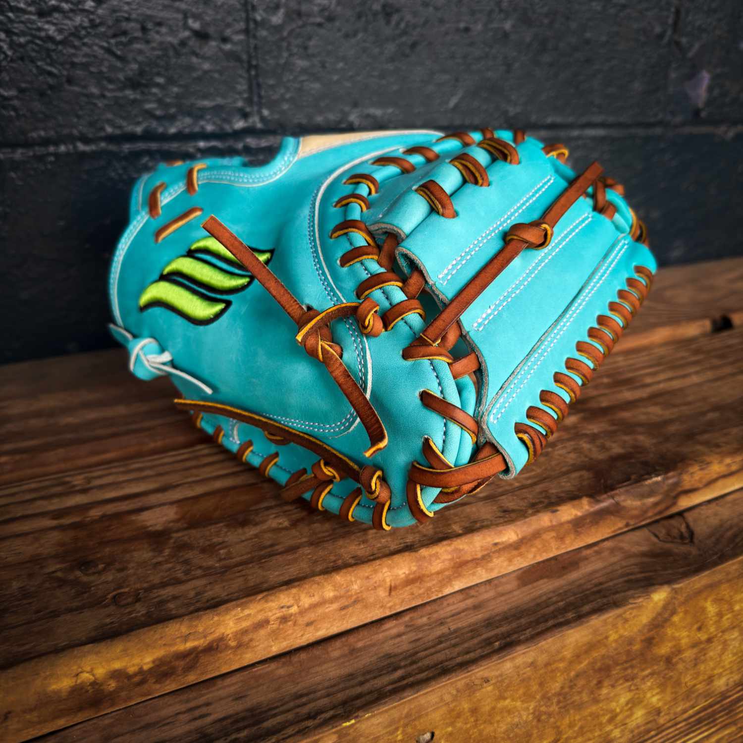 Emery Glove Company Summit Series 1019CM Catcher's Mitt 33.5"