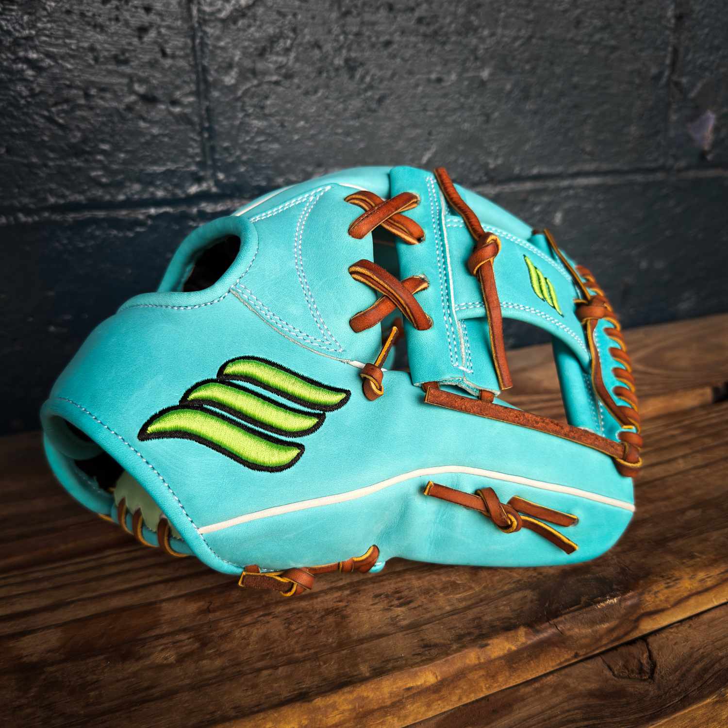 Emery Glove Company Summit Series 1627 Trufit Infield Glove 11.5" RHT