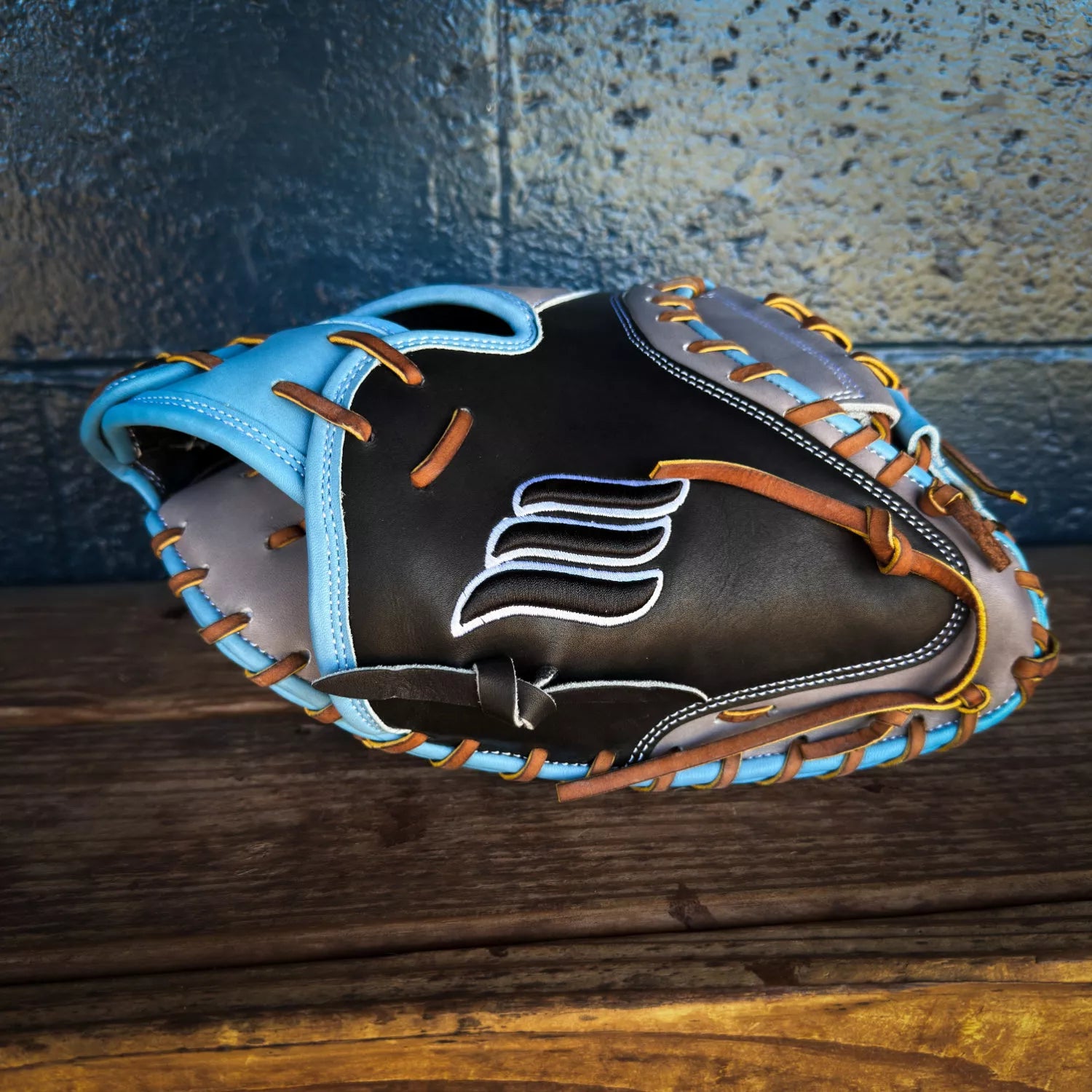 Emery Glove Company Summit Pro Series 1019CM Catcher's Mitt 33.5"
