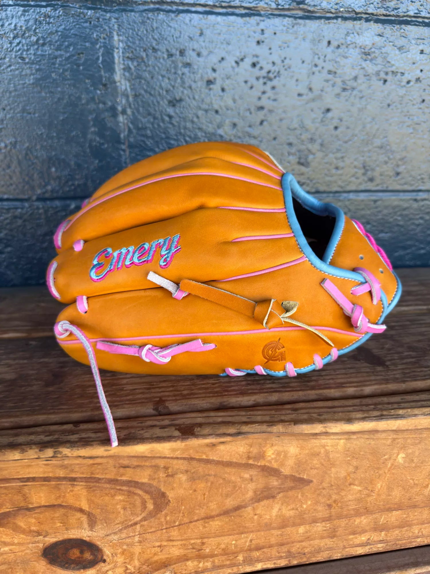 Emery Glove Company Summit Pro Series 1417 Infield Glove 11.5" RHT