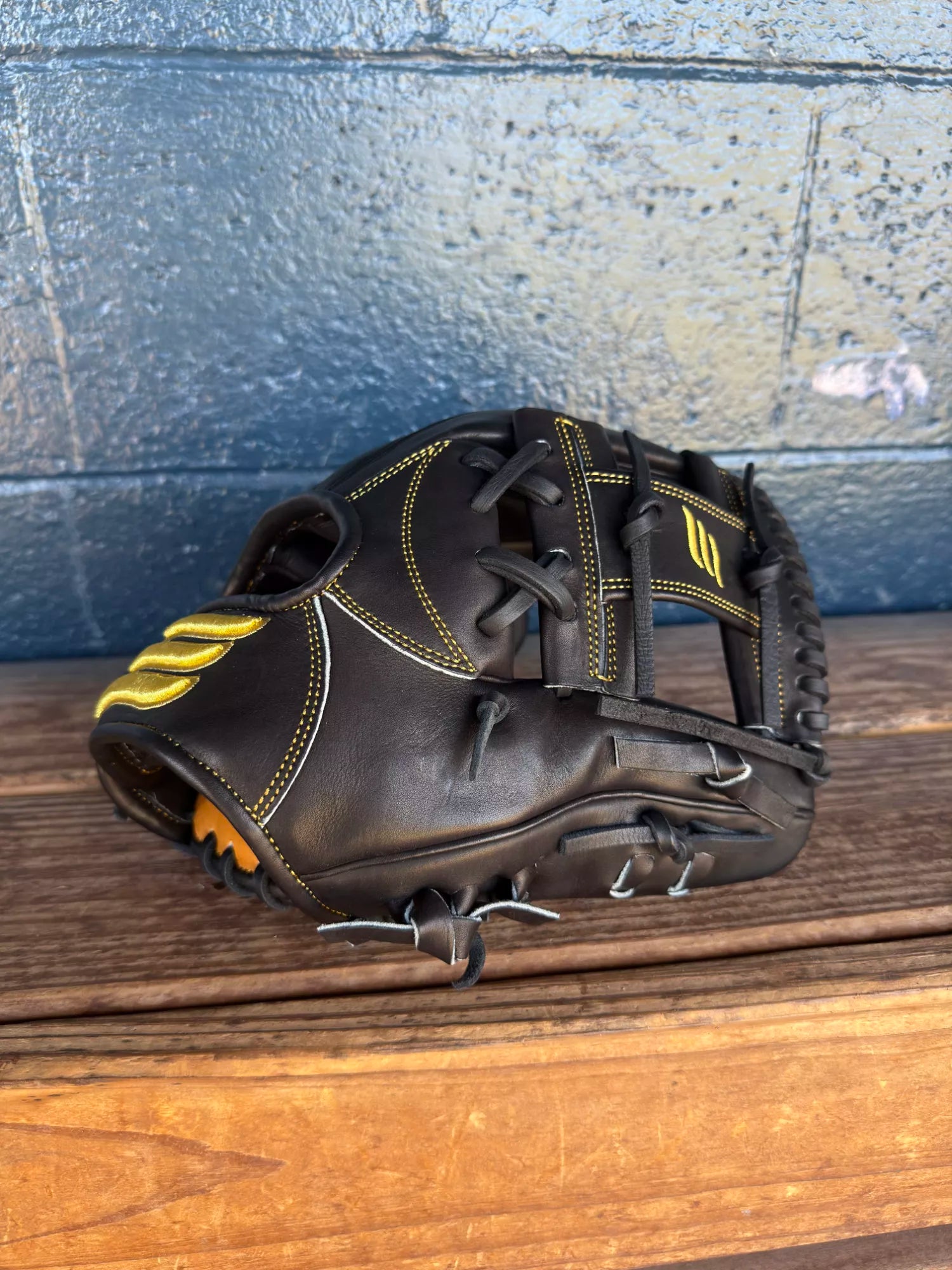 Emery Glove Company Summit Pro Series 1627 Infield Glove 11.5" RHT