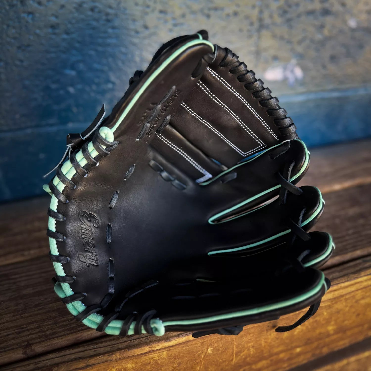 Emery Glove Company Summit Pro Series ELS19 Pitcher's Glove 12"