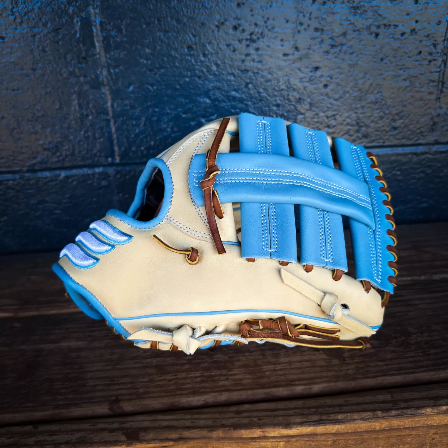 Emery Glove Company Summit Pro Series YC52 Outfielder's Glove 12.75"